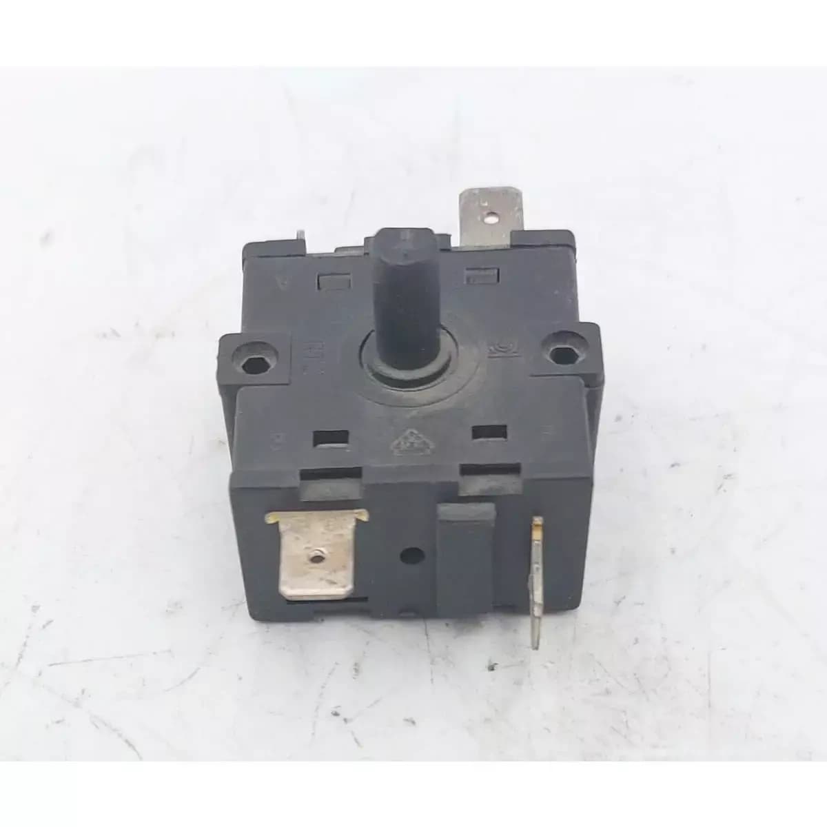 Spínač RS-16 T125 250V 16A pre DED9931 (poz. 20)