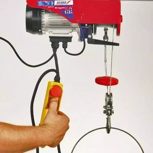 Elektrické zdvíhacie zariadenie lanové 550W, 250/kg/6m; 125/kg/12m – 2